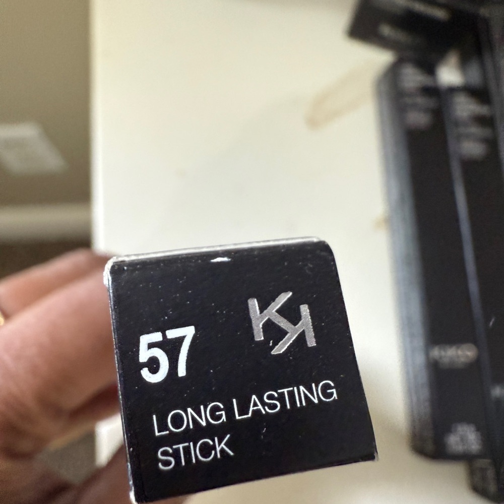 Kiko milano eyeshade shade number 57